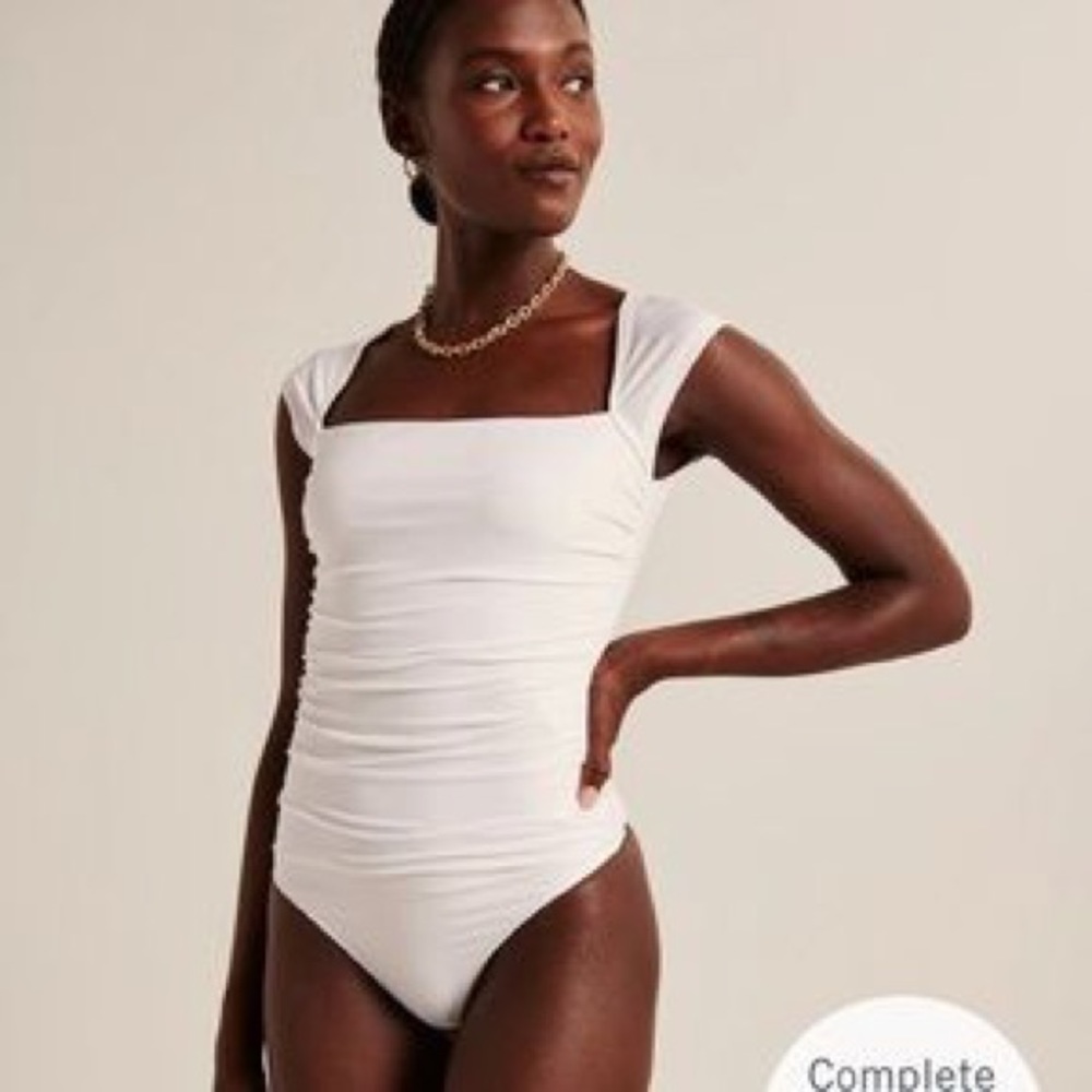 women's slinky ruched bodysuit abercrombie white square neck nwt small